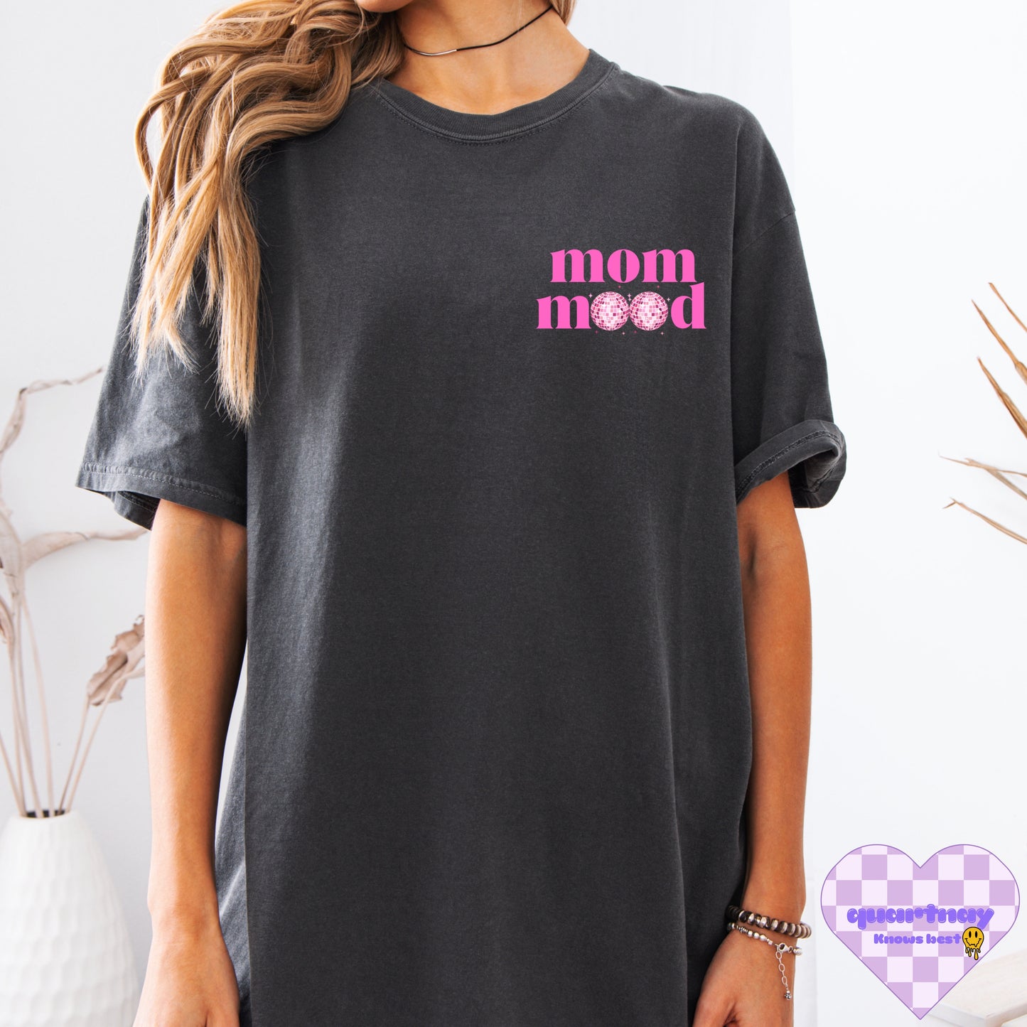 (QUARTNAY KNOWS BEST) MOM MOOD