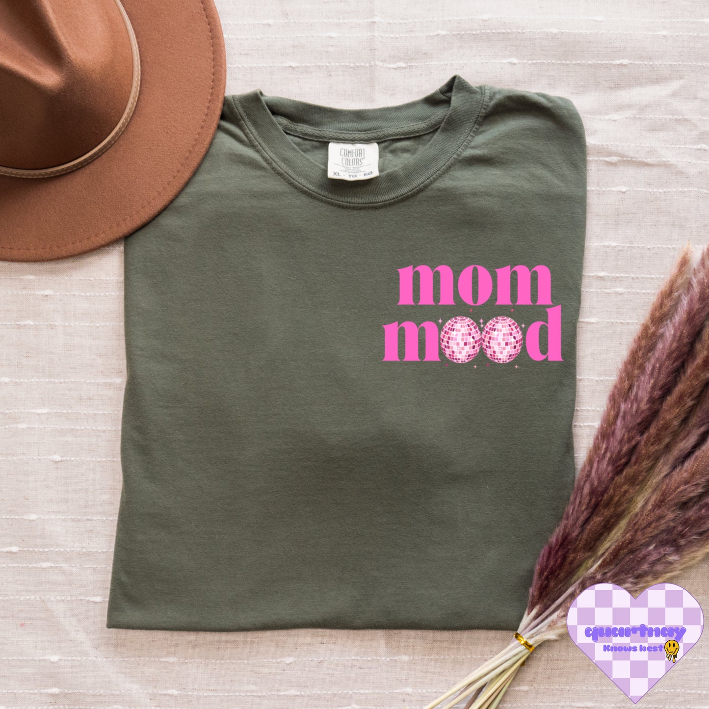 (QUARTNAY KNOWS BEST) MOM MOOD